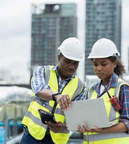 Group,Of,African,American,Engineer,Worker,Working,In,Sewer,Pipes